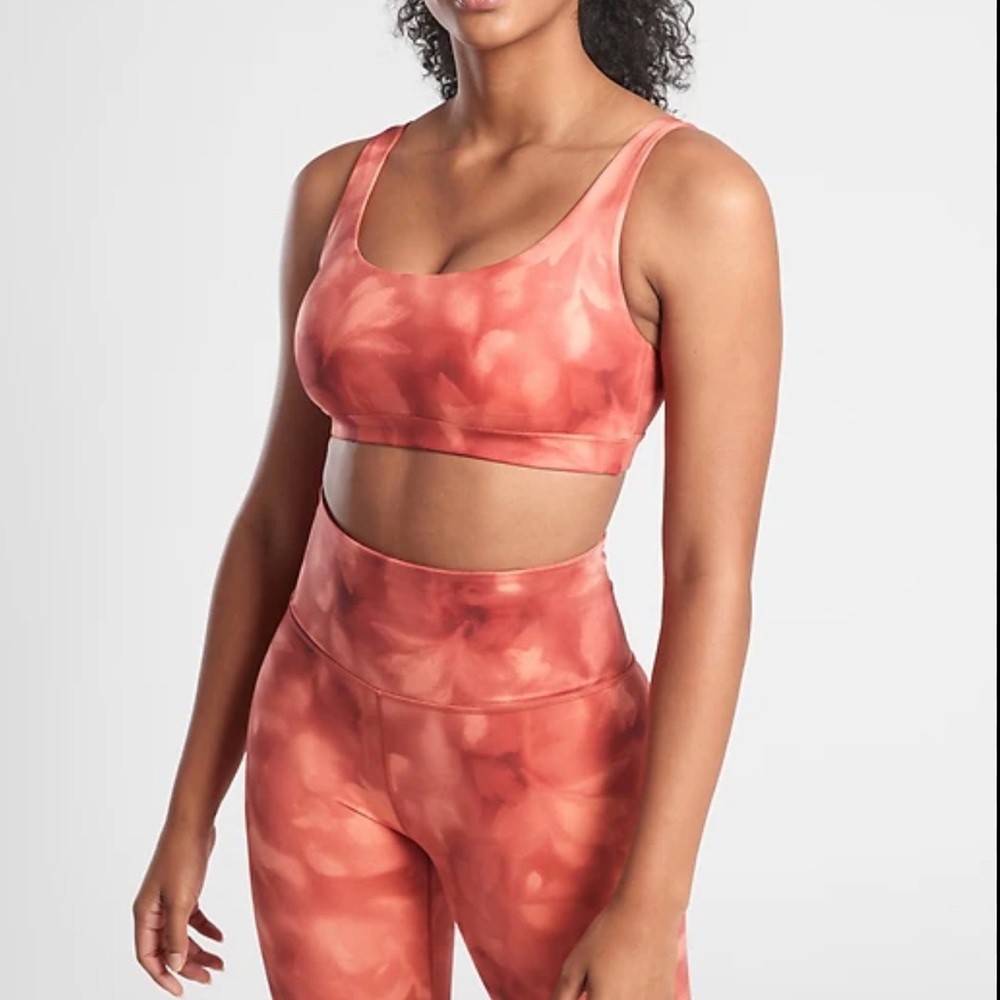 Athleta Sports Bra Orange Red Tie Dye Racerback‎ Strappy Mesh Size XS Active